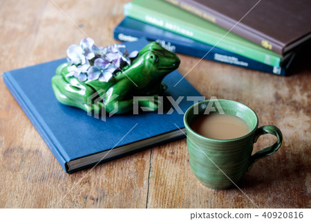 Reading on rainy days 40920816