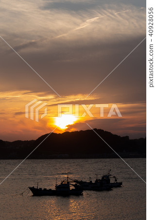 Sunset from Kamakura City Timberwalk 40928056