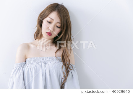 女子 40929640