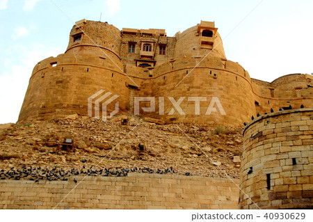 Hill Top Stone Fort Hill Top Stone Fort 40930629