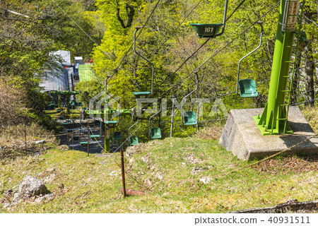 Kenzan mountain climbing lift 40931511