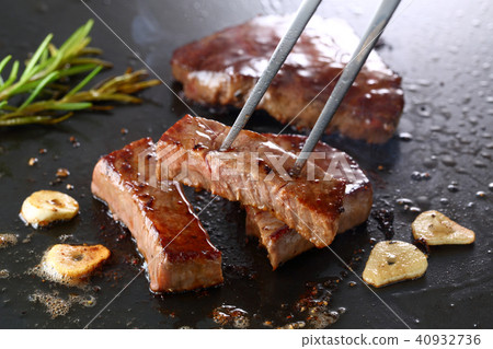 黑毛和牛桃牛排 40932736