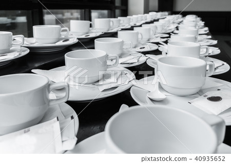 Monotone color set of coffee break at meeting 40935652