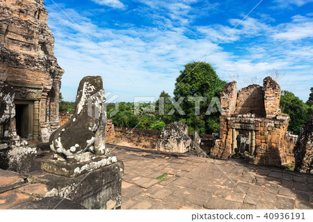 ruins of the East Mebon temple, Angkor area 40936191