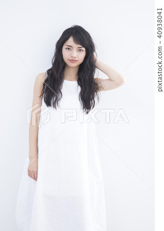 Beauty image · young woman Beauty image · young woman 40938041