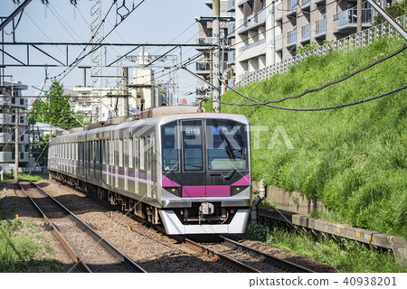 [東京地鐵08系列電車總站線宮崎台站] 40938201