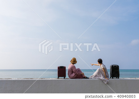 喜歡在沖繩旅行的年輕女子 40940803
