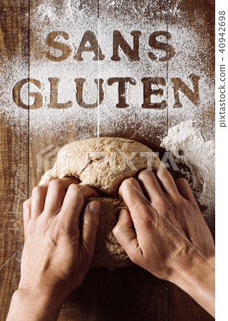 text gluten free written in french 40942698
