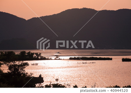 Mikata湖的黃昏 40944520