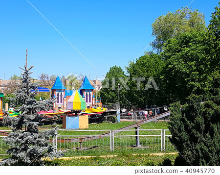 Old carousel as attractions in the city amusement park Old carousel as attractions in the city amusement park 40945770