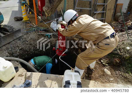 施工現場（消火栓鋪設施工） 40945780