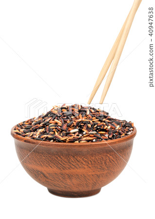 Wild rice in bowl Wild rice in bowl 40947638