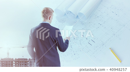 From idea to realization 40948257