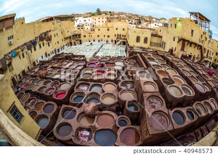 Morocco Fes' skin tanning factory (Tannelli) 40948573