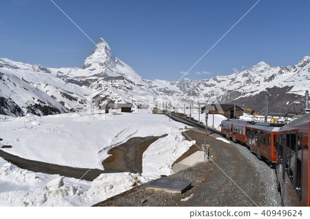 Matterhorn from Mountain Train) Matterhorn from Mountain Train) 40949624