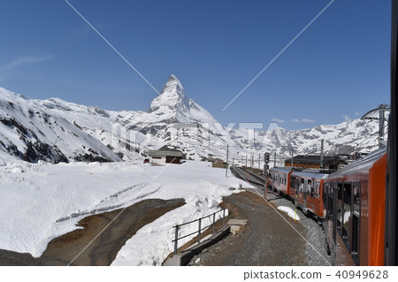 Matterhorn from Mountain Train) 40949628
