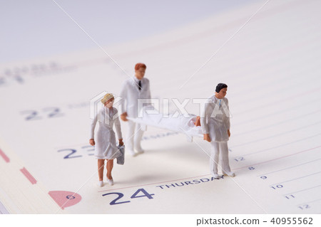 日曆和醫學圖像 40955562