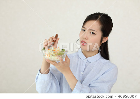 一個不擅長蔬菜的女人 40956307