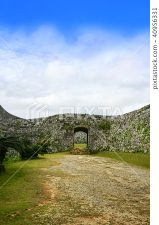 Zakkuri castle ruins 40956331