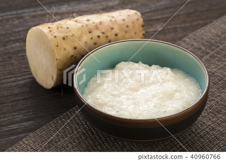 Rice balls 40960766