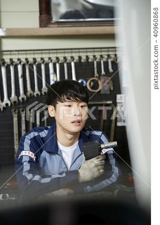 Part-time workshop Part-time workshop 40960868