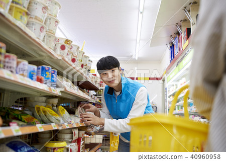 Convenience store, part-time job Convenience store, part-time job 40960958