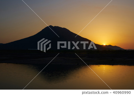 Asahi from Mikamiyama Asahi from Mikamiyama 40960990