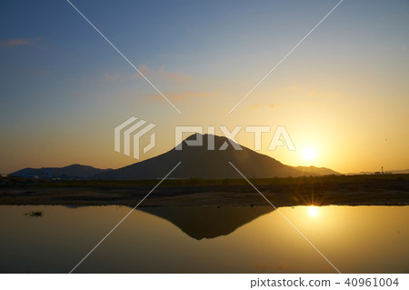 Asahi from Mikamiyama 40961004