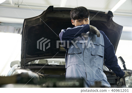 Part-time workshop 40961201