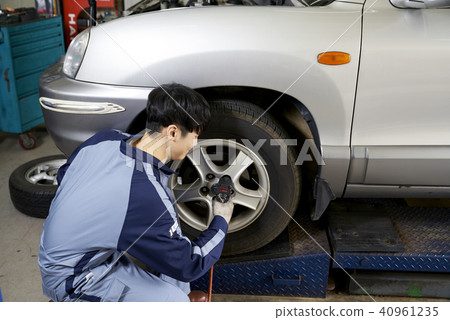 Part-time workshop 40961235