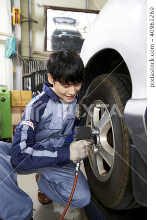 Part-time workshop Part-time workshop 40961269