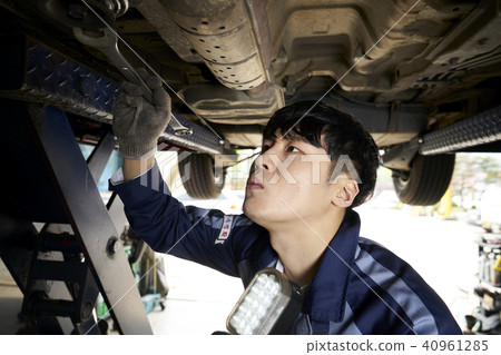 Part-time workshop Part-time workshop 40961285