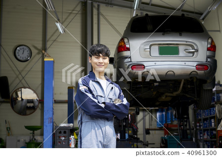 Part-time workshop 40961300