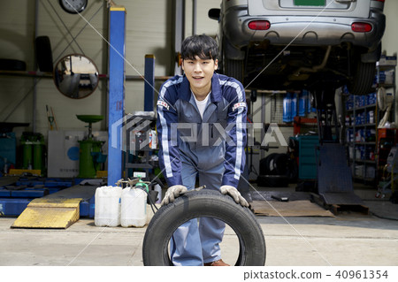 Part-time workshop 40961354