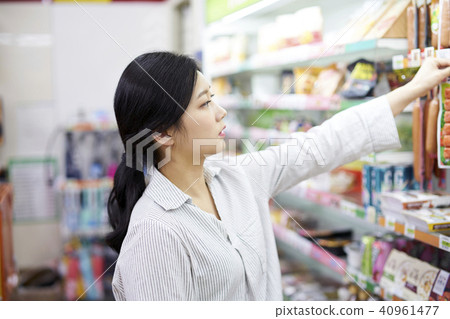Life, convenience store Life, convenience store 40961477