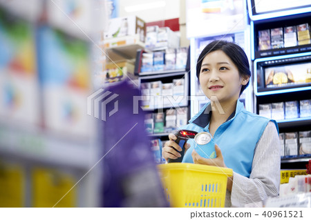 Part time, convenience store 40961521