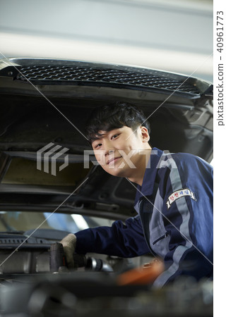 Part-time workshop 40961773