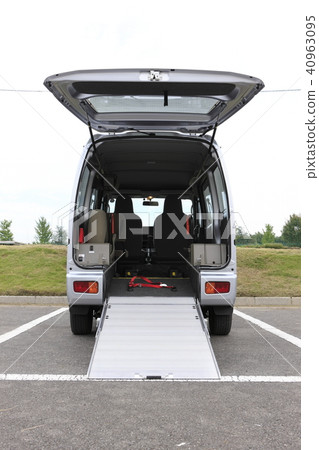 福利車輛坡度 福利車輛坡度 40963095