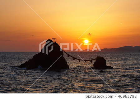 二見浦的夫婦岩 40963788