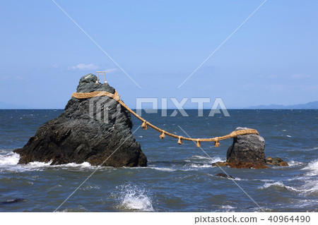The Married Couple Rocks of Futaminoura 40964490