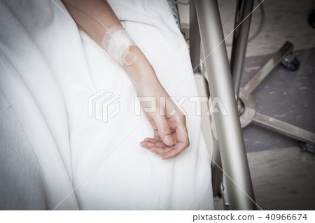 a hand of a patient during a surgical operation 40966674