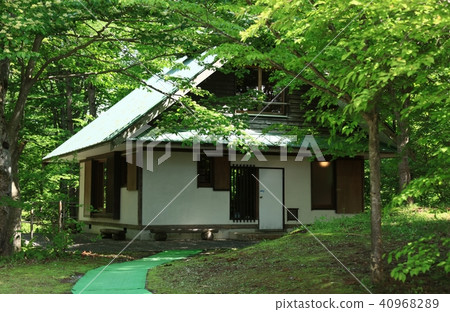 Iwasaki Chihiro Atelier Kurohime 40968289