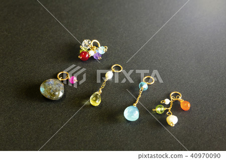 可愛的天然石材配件 可愛的天然石材配件 40970090