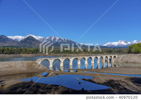 Hokkaido Tauschwetsu River bridge 40970120