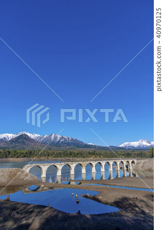 Hokkaido Tauschwetsu River bridge Hokkaido Tauschwetsu River bridge 40970125