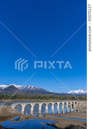 Hokkaido Tauschwetsu River bridge 40970127