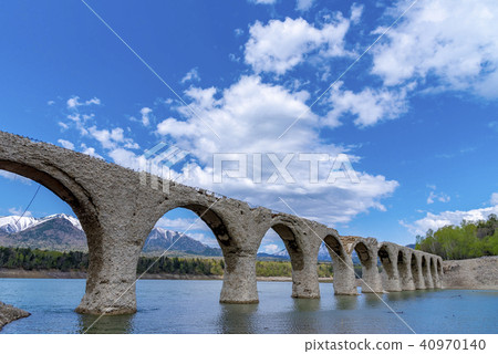 Hokkaido Tauschwetsu River bridge 40970140