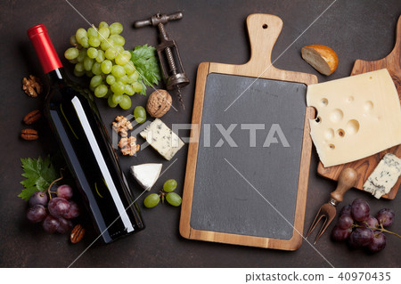 Wine, grape and cheese 40970435