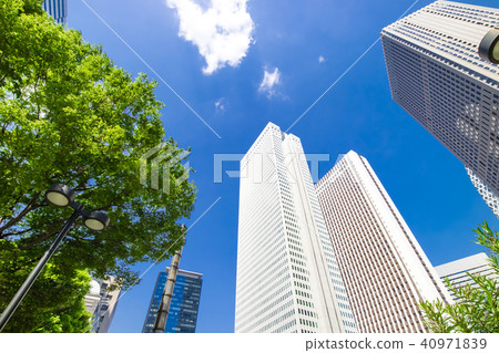 一個綠色辦公室鎮的都市風景 一個綠色辦公室鎮的都市風景 40971839