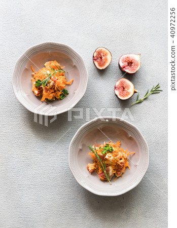Carrots and fig salad Carrots and fig salad 40972256
